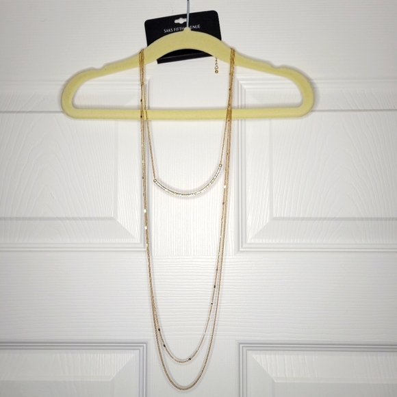 NWT Saks Fifth Avenue Necklace Triple Chain - Picture 1 of 5
